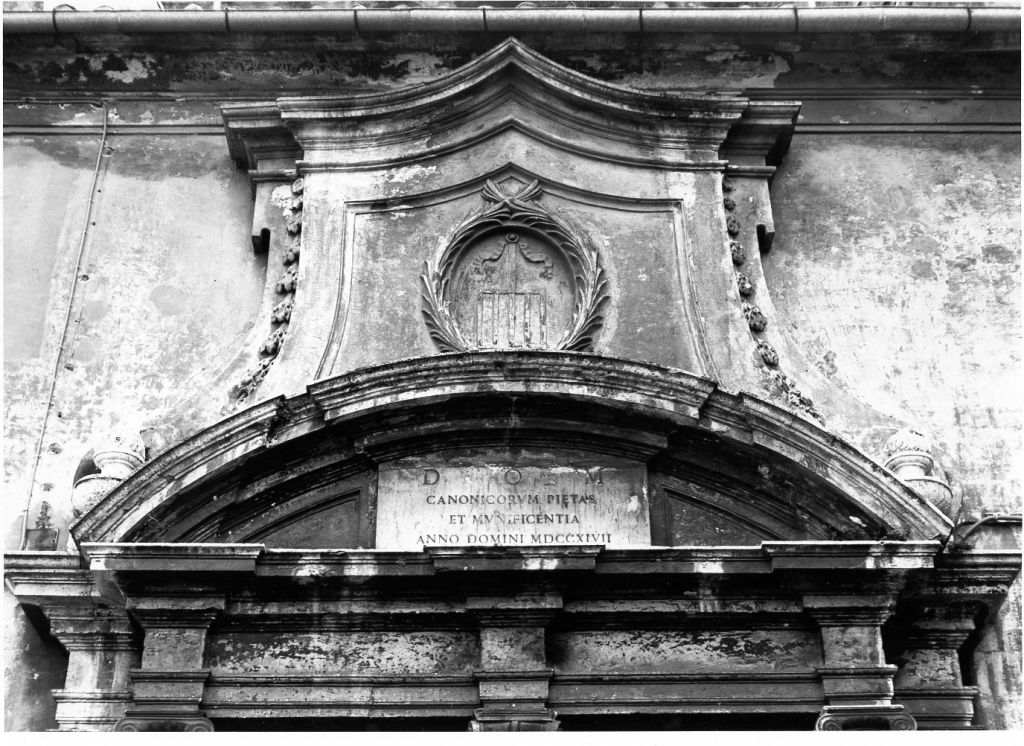 portale - ambito laziale (sec. XVIII)