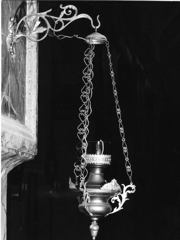 lampada pensile - ambito romano (sec. XIX)