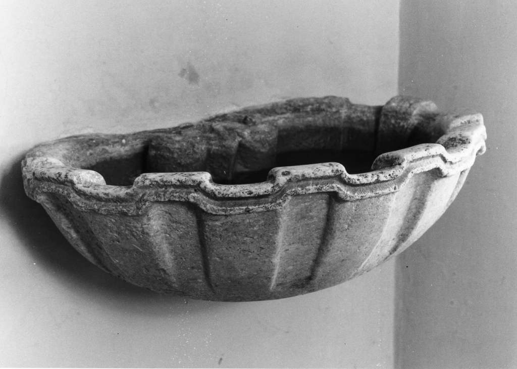 acquasantiera - ambito laziale (sec. XVIII)