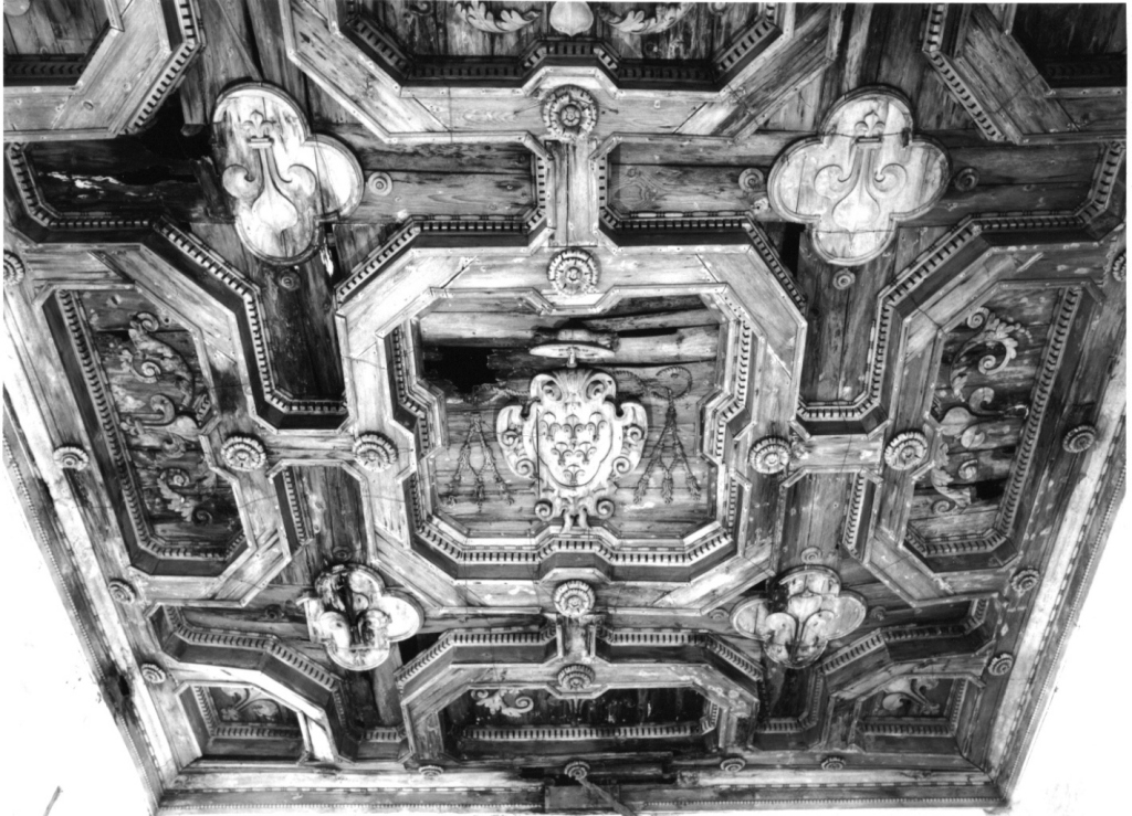 stemma cardinalizio e gigli farnesiani (soffitto a cassettoni) - ambito laziale (prima metà sec. XVII)