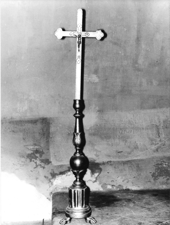 croce d'altare - ambito laziale (sec. XVIII)