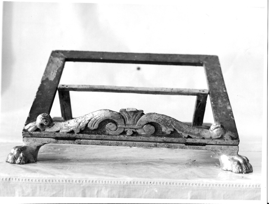 leggio - ambito laziale (sec. XVIII)