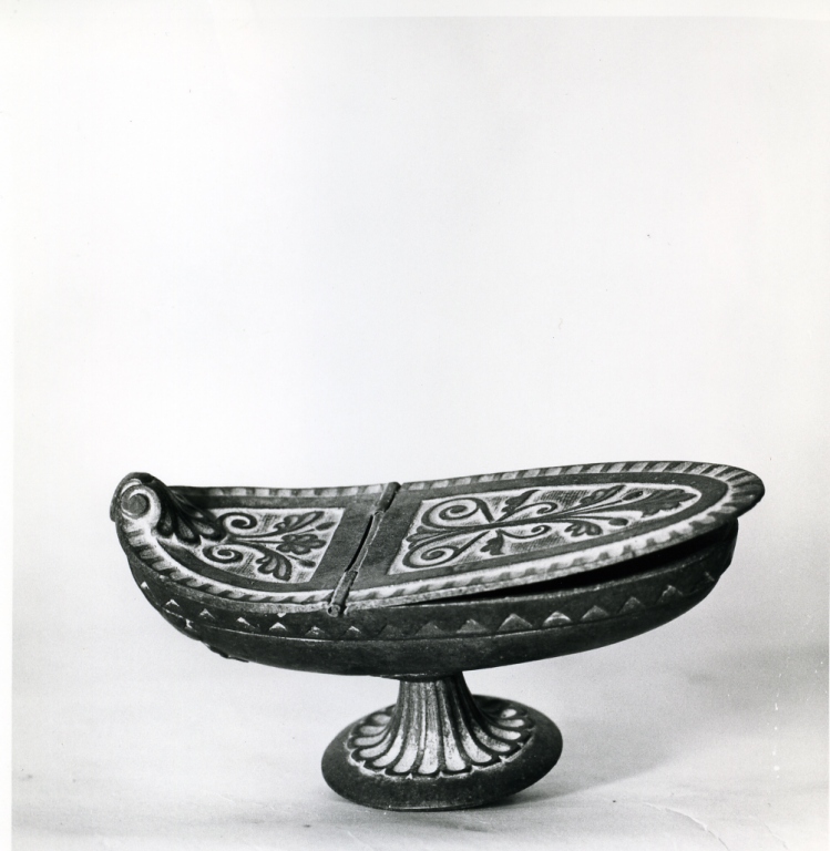 navicella portaincenso - ambito laziale (fine/inizio secc. XVII/ XVIII)