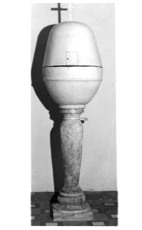 fonte battesimale - ambito laziale (sec. XVI)