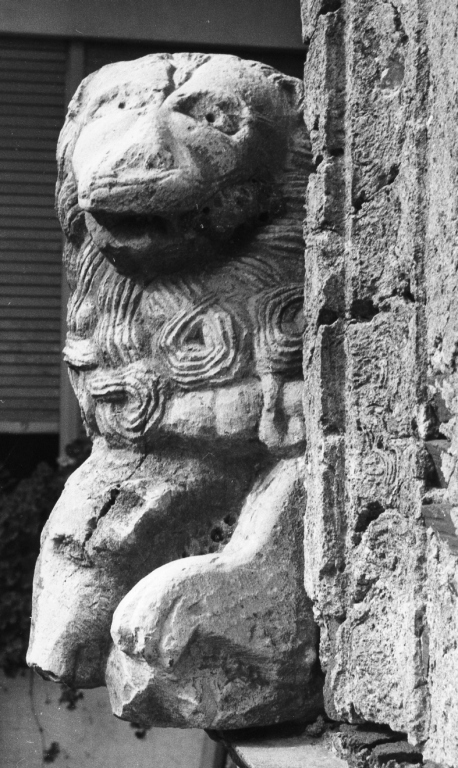 leone (scultura) - ambito laziale (sec. XIV)