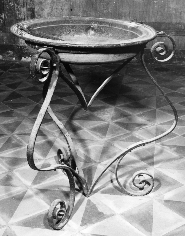 braciere - ambito laziale (sec. XVII)