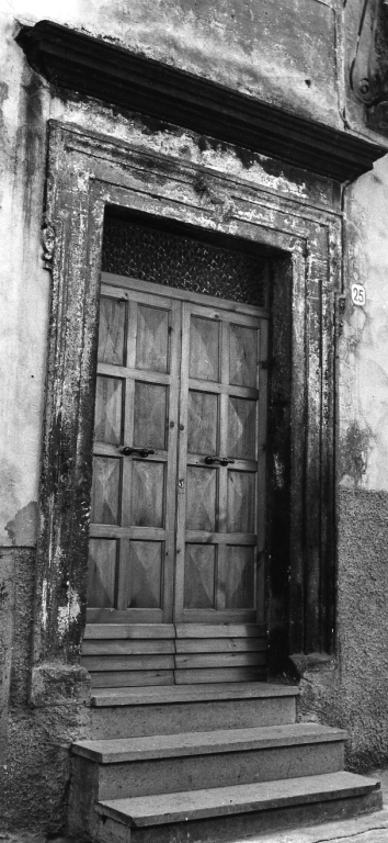 portale - ambito viterbese (sec. XVII)