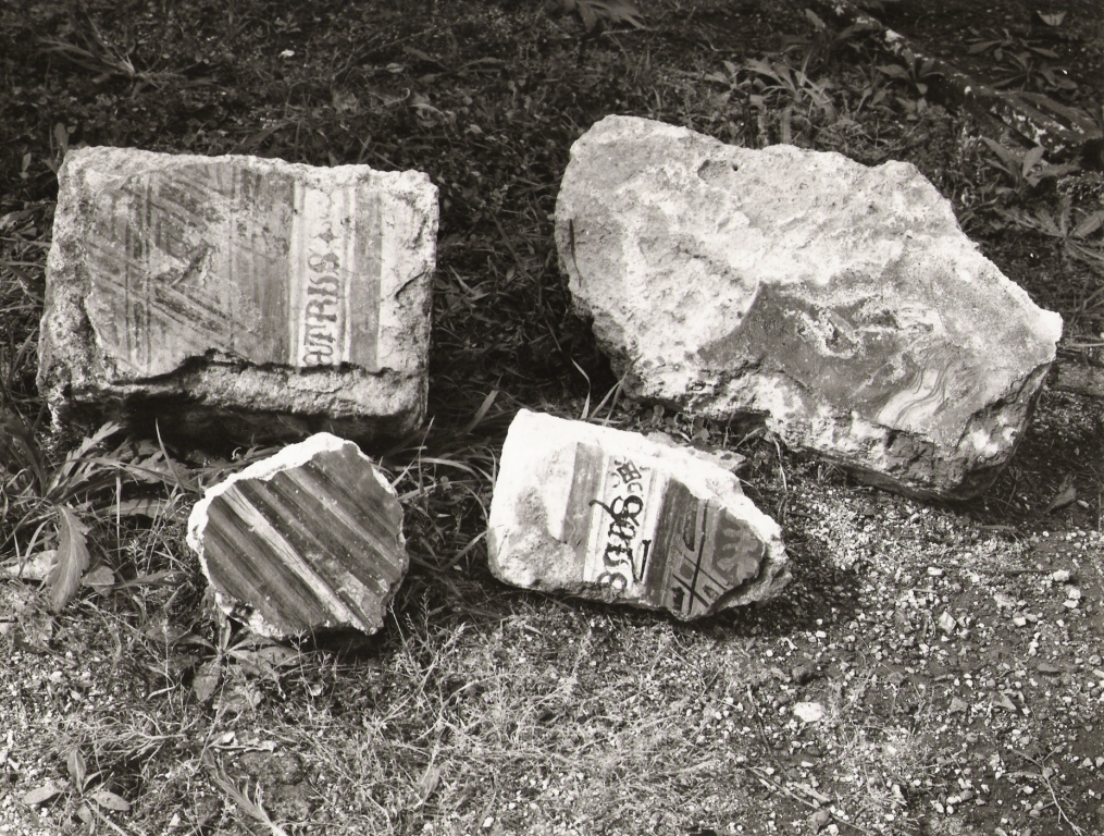 motivi decorativi (dipinto) - ambito laziale (secc. XIII/ XIV)