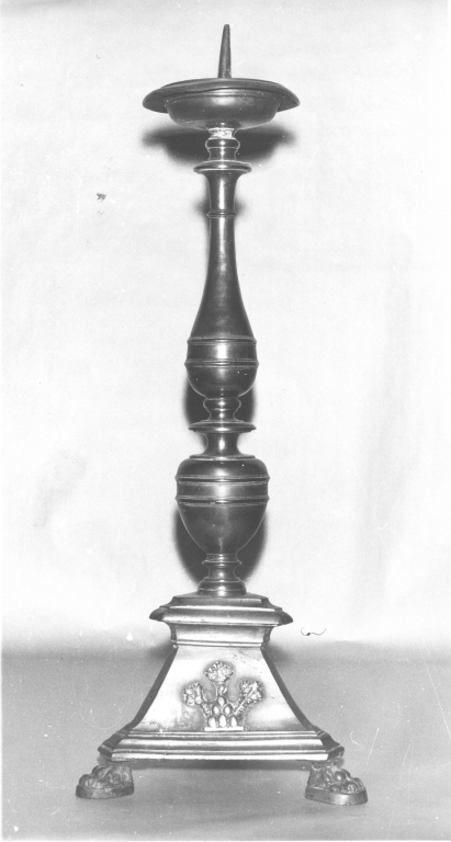 candeliere d'altare - bottega laziale (sec. XVIII)