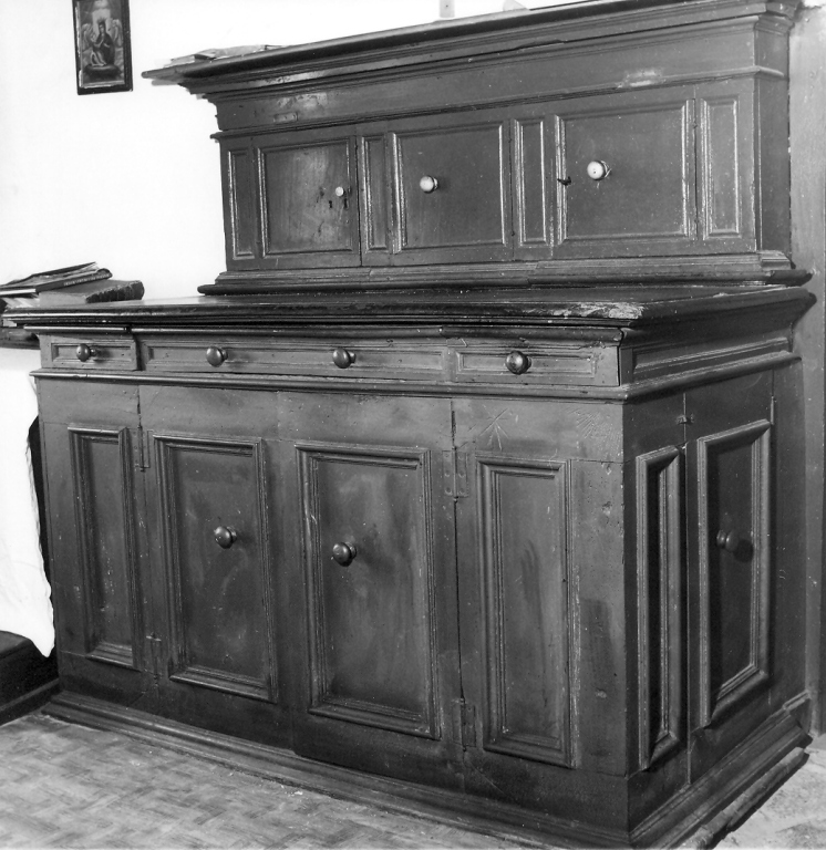 mobile da sacrestia - produzione laziale (sec. XVII)