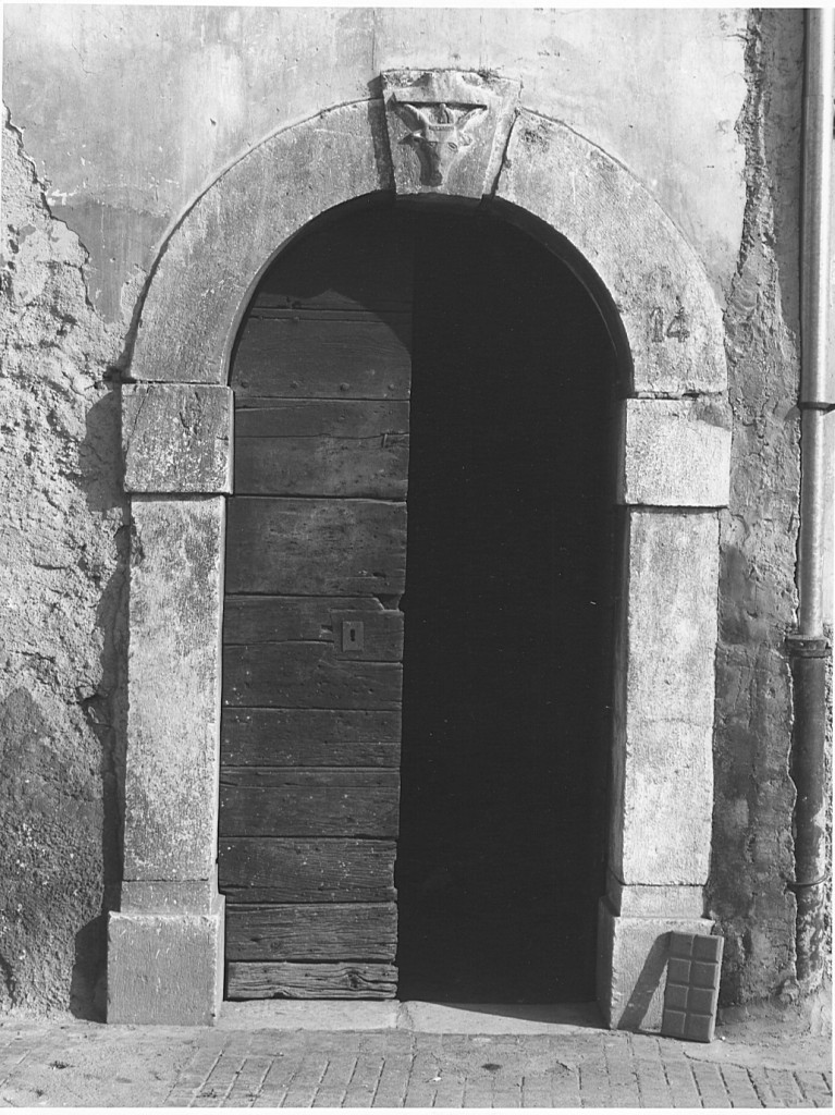 portale - ad arco - ambito laziale (sec. XIX)