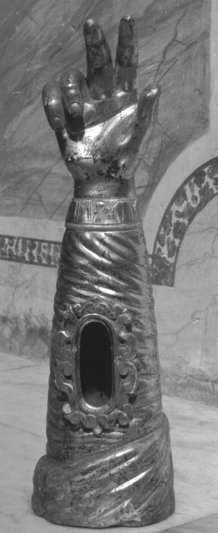 reliquiario antropomorfo - a braccio - ambito laziale (sec. XVIII)