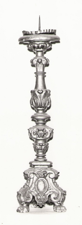 motivi decorativi vegetali (candeliere d'altare) - ambito napoletano (seconda metà sec. XVIII)