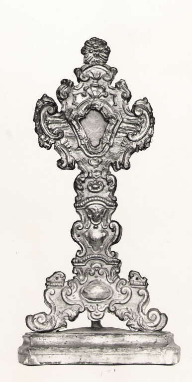 motivi decorativi vegetali (reliquiario) - ambito napoletano (prima metà sec. XIX)