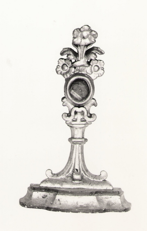 motivi decorativi vegetali (reliquiario) - ambito laziale (prima metà sec. XIX)