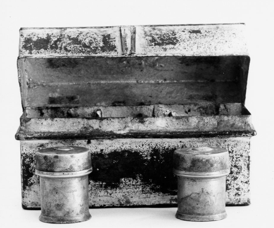 vasetti per oli santi - ambito laziale (secc. XIX/ XX)