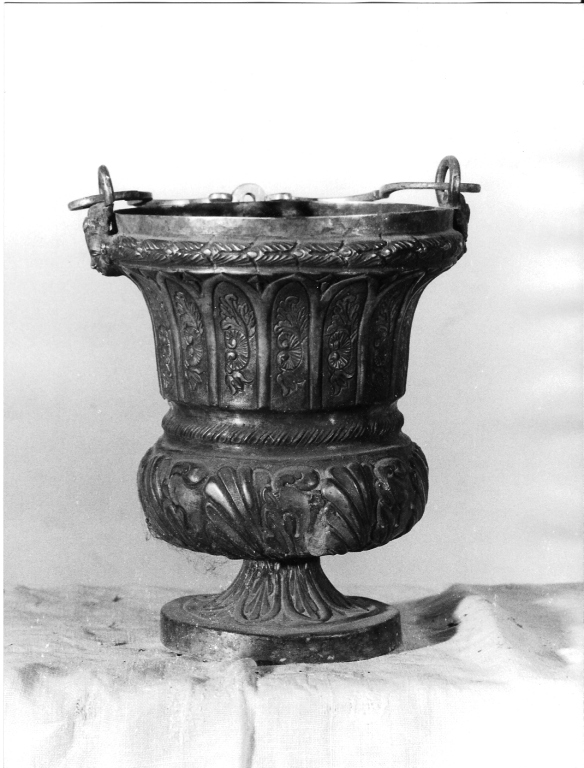 secchiello per l'acqua benedetta - ambito laziale (sec. XVIII)