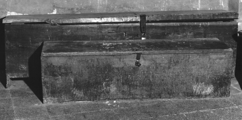 cassapanca, serie - ambito laziale (sec. XVIII)