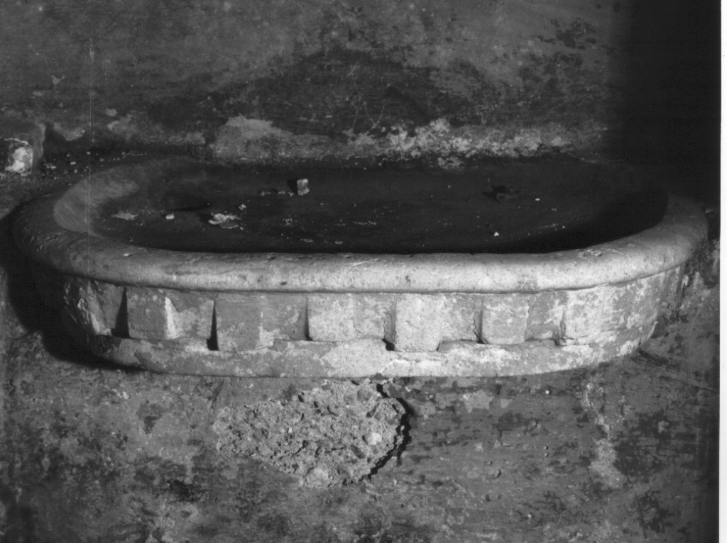 acquasantiera pensile - ambito laziale (sec. XVII)