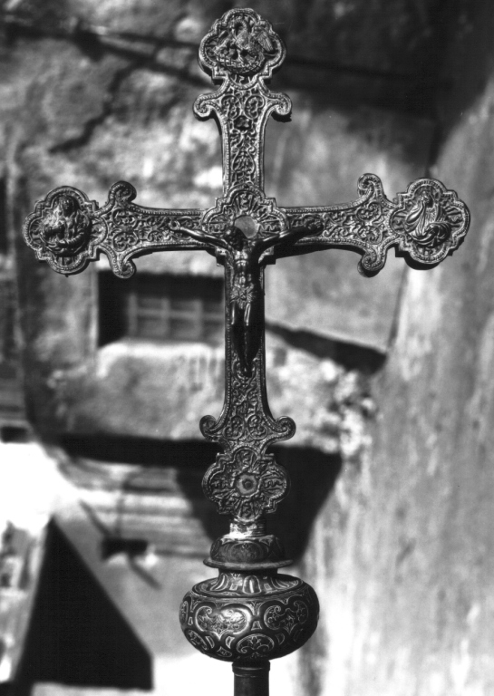 croce processionale - ambito Italia centrale (sec. XVI)