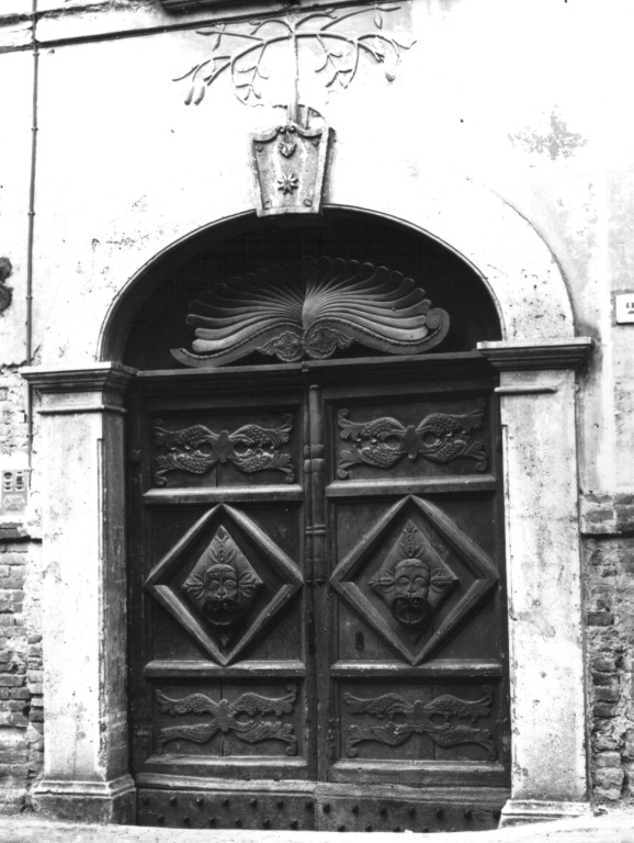 portone - a due battenti - ambito laziale (seconda metà sec. XIX)