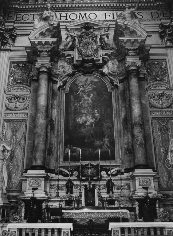 altare di Bazzani Cesare, Tripisciano Michele (sec. XX)