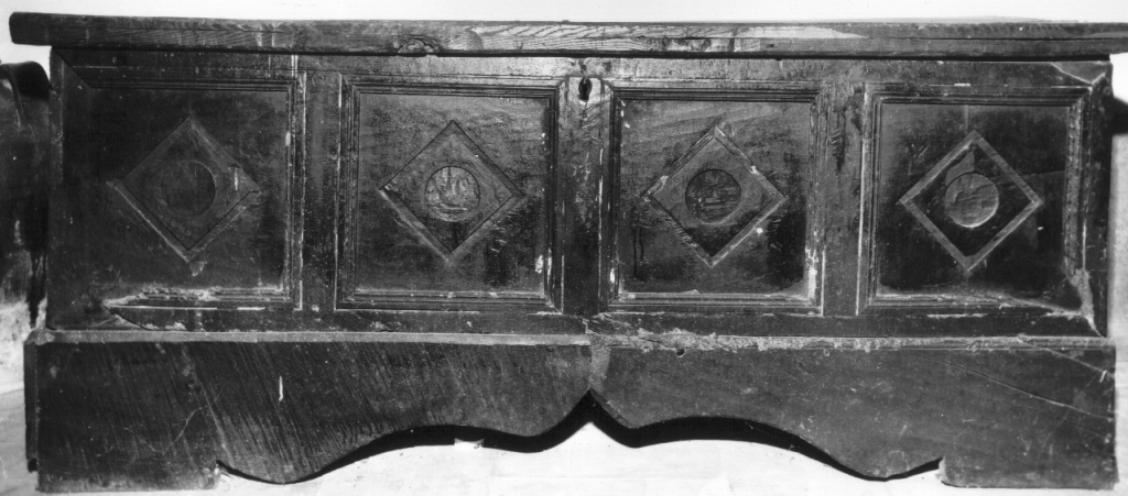 cassapanca - ambito abruzzese (secc. XVII/ XVIII)