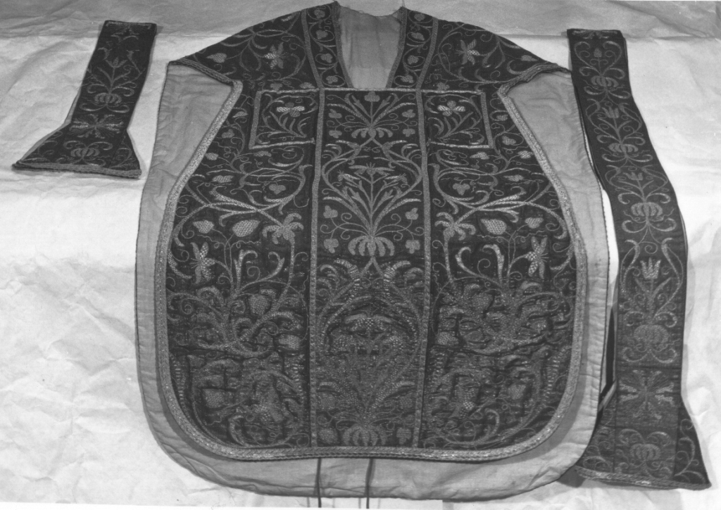 paramento liturgico, insieme - manifattura Italia centrale (fine/inizio secc. XVIII/ XIX)