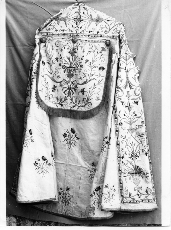 paramento liturgico - ambito laziale (sec. XVI)