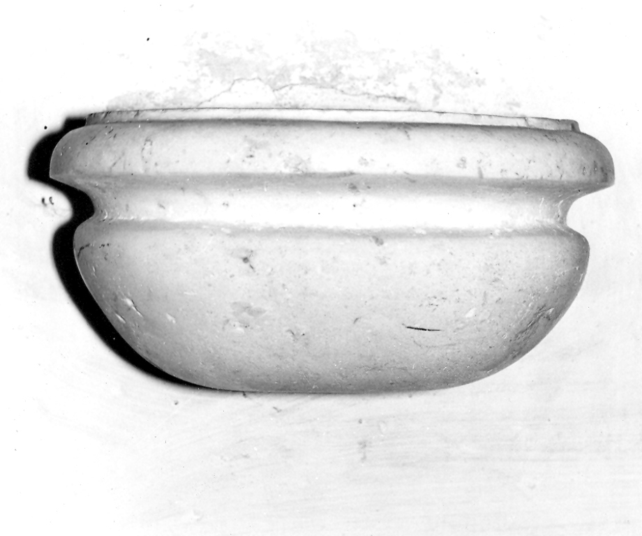 acquasantiera - ambito laziale (sec. XVII)