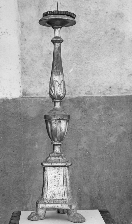 candelabro - ambito laziale (seconda metà sec. XIX)