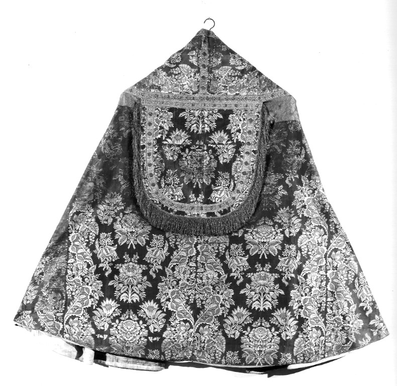 piviale - ambito laziale (sec. XVIII)