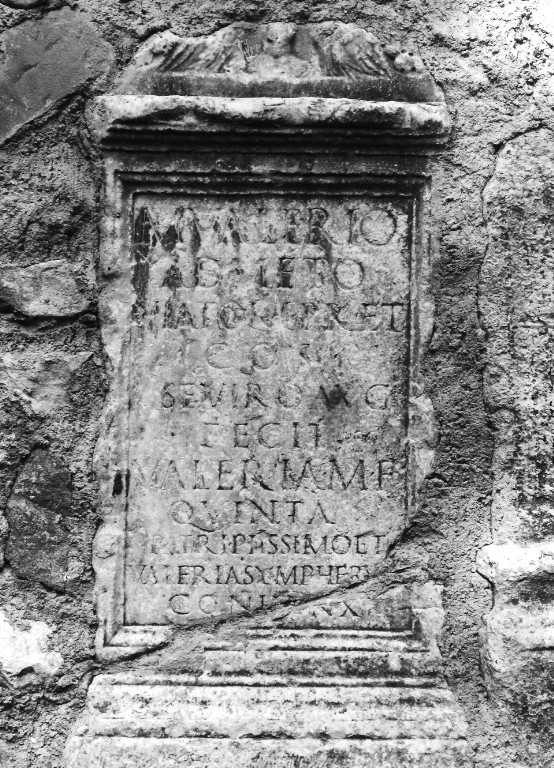lapide - ambito romano (sec. III)