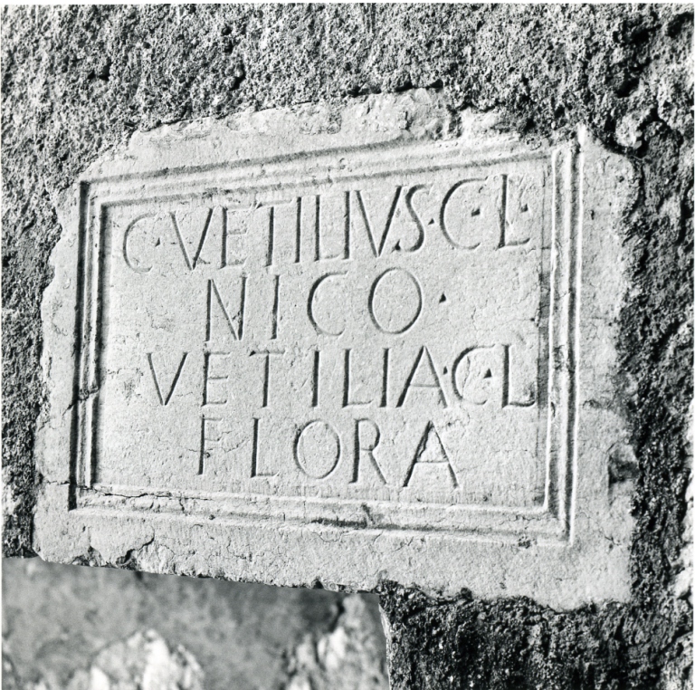 lastra - ambito laziale (sec. II)