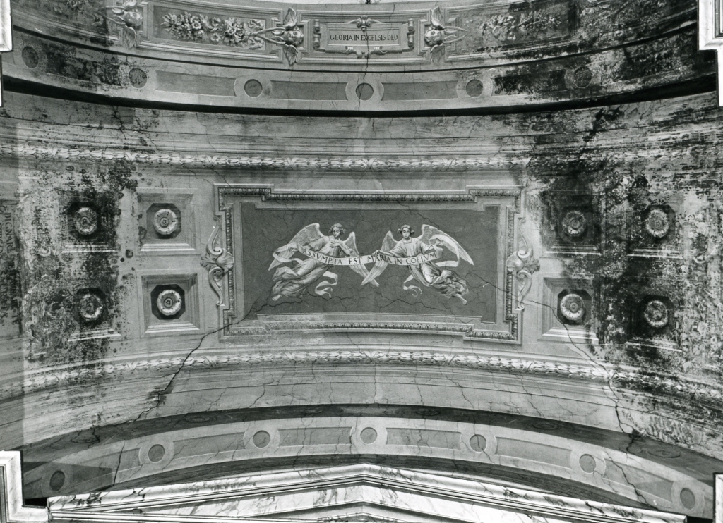 angeli reggicartiglio; motivi decorativi (decorazione pittorica) - ambito romano (prima metà sec. XIX)