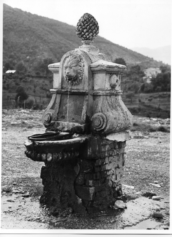 fontana - ambito laziale (fine/inizio secc. XIX/ XX)