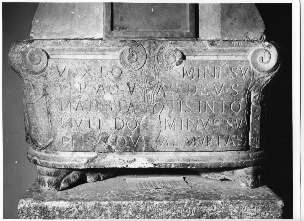 fonte battesimale - a fusto - ambito laziale (sec. XI)