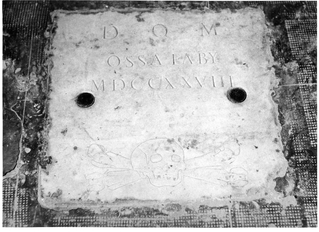 lastra tombale - manifattura laziale (sec. XVIII)