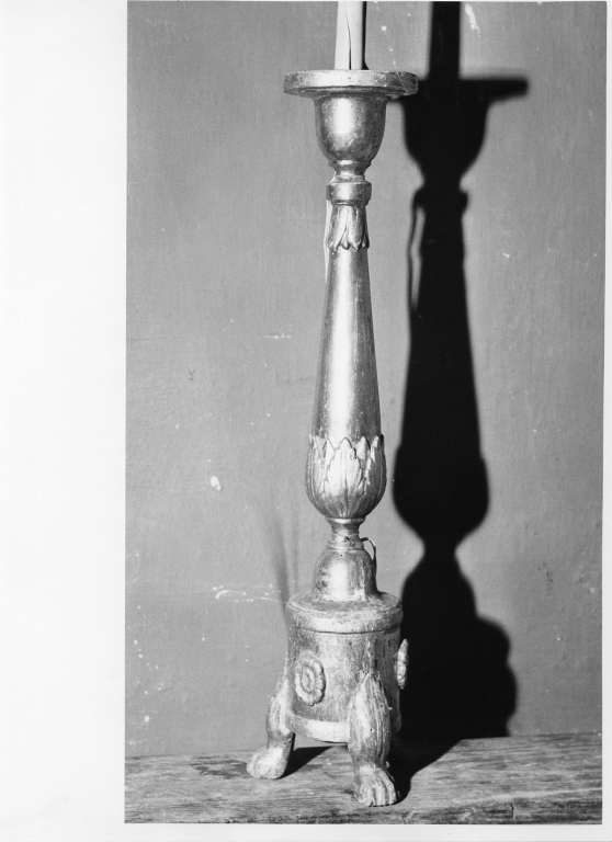 candeliere d'altare, serie - manifattura laziale (fine sec. XVII)