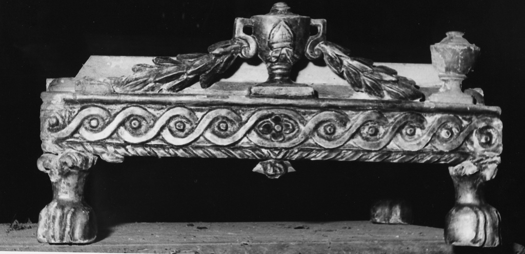 leggio da tavolo - produzione laziale (sec. XIX)