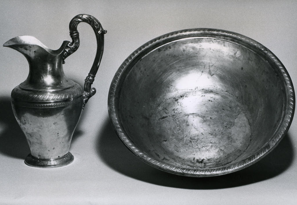 servizio da lavabo - ambito laziale (sec. XIX)