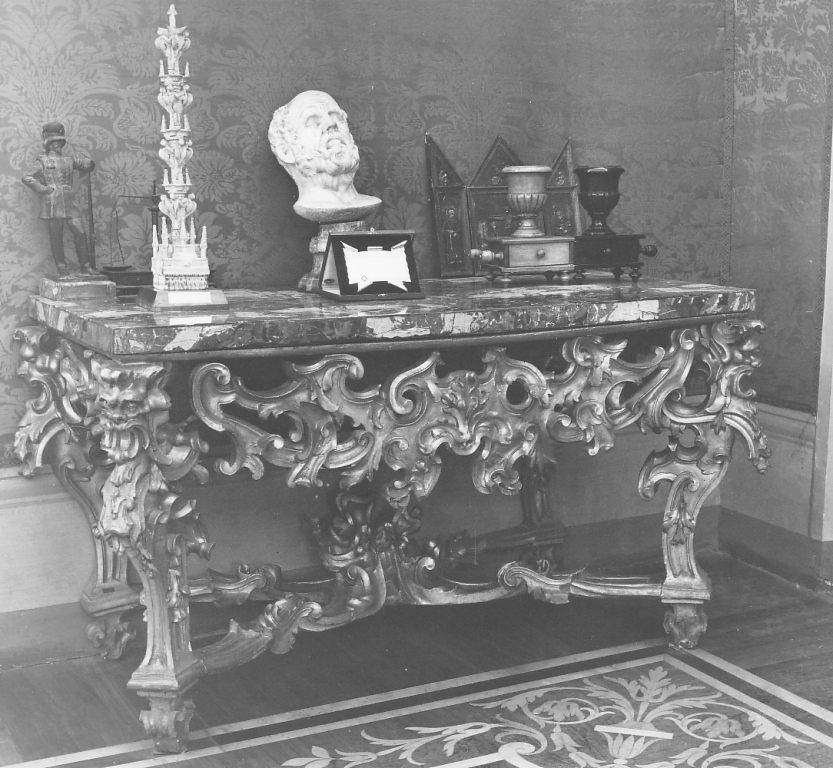 console - ambito laziale (sec. XVIII)