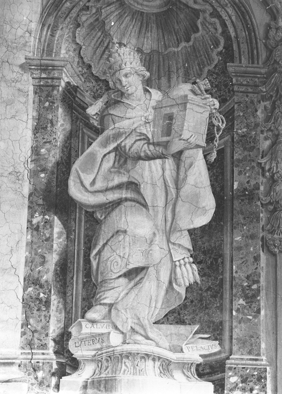 figure allegoriche tra finte architetture (decorazione pittorica) di Mazzanti Ludovico (attribuito) (sec. XVIII)