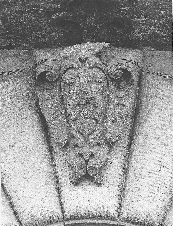 stemma comunale (scultura) - ambito Italia centrale (sec. XVI)