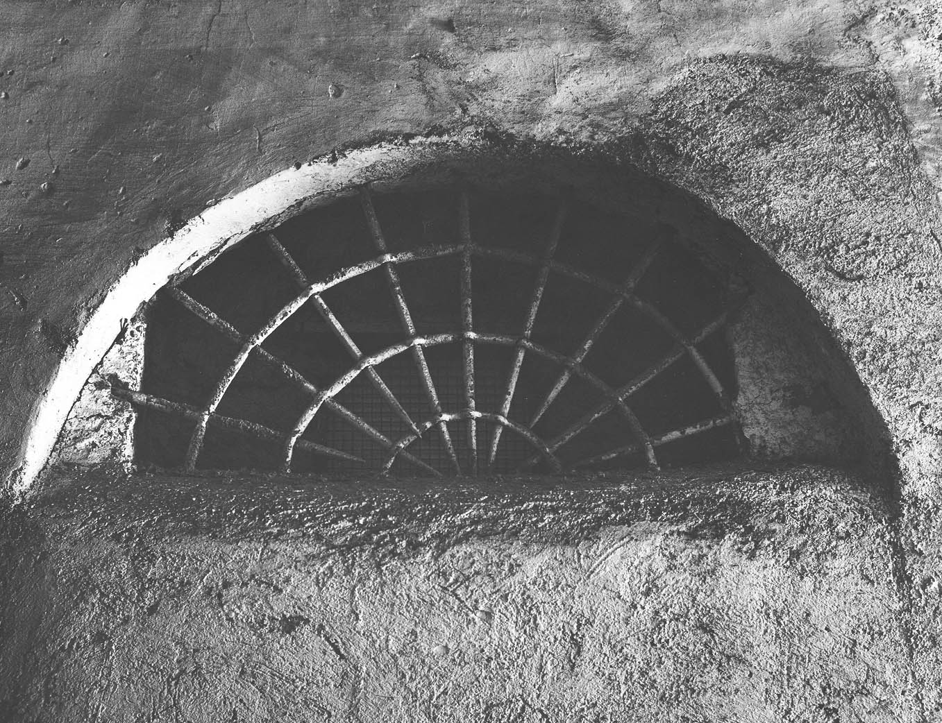 inferriata - ambito Italia centrale (sec. XVII)