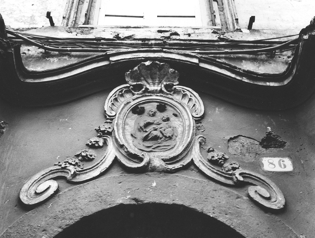 emblema della confraternita del SS. Rosario (scultura) - ambito Italia centrale (sec. XVIII)