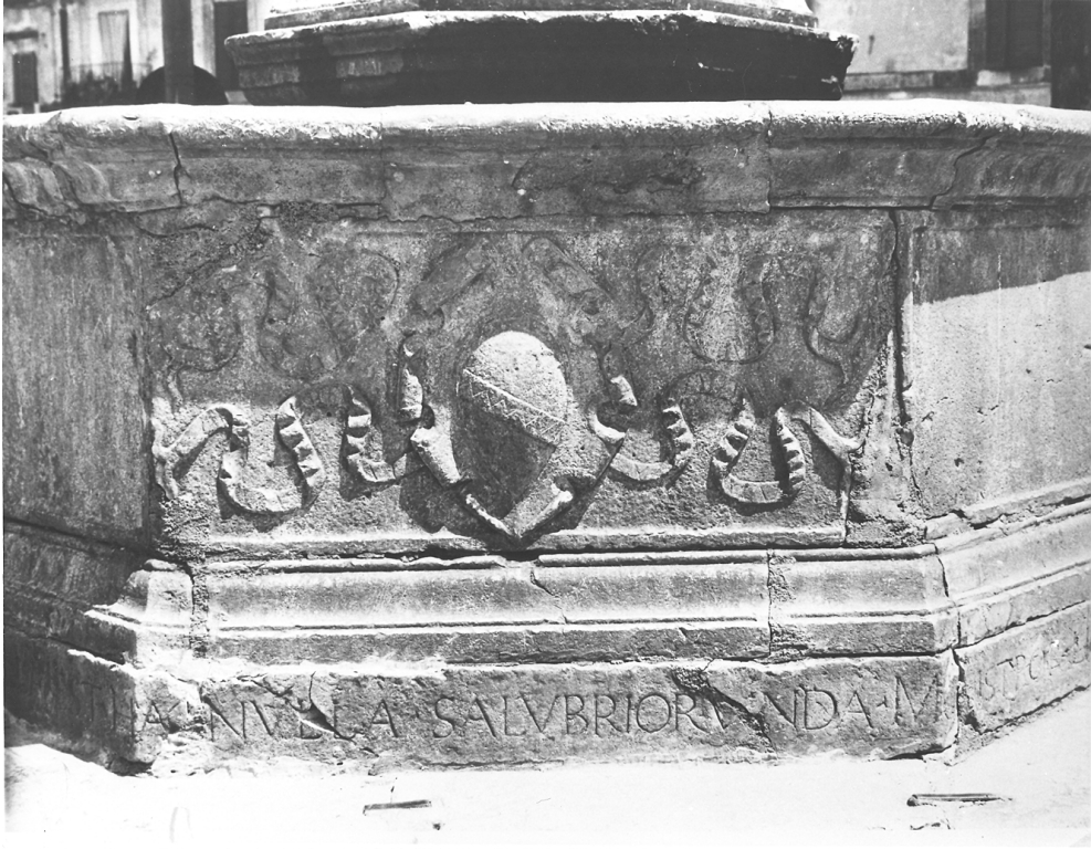 stemma (rilievo) di Nicola di Joanni Carlo da Firenze (sec. XVI)