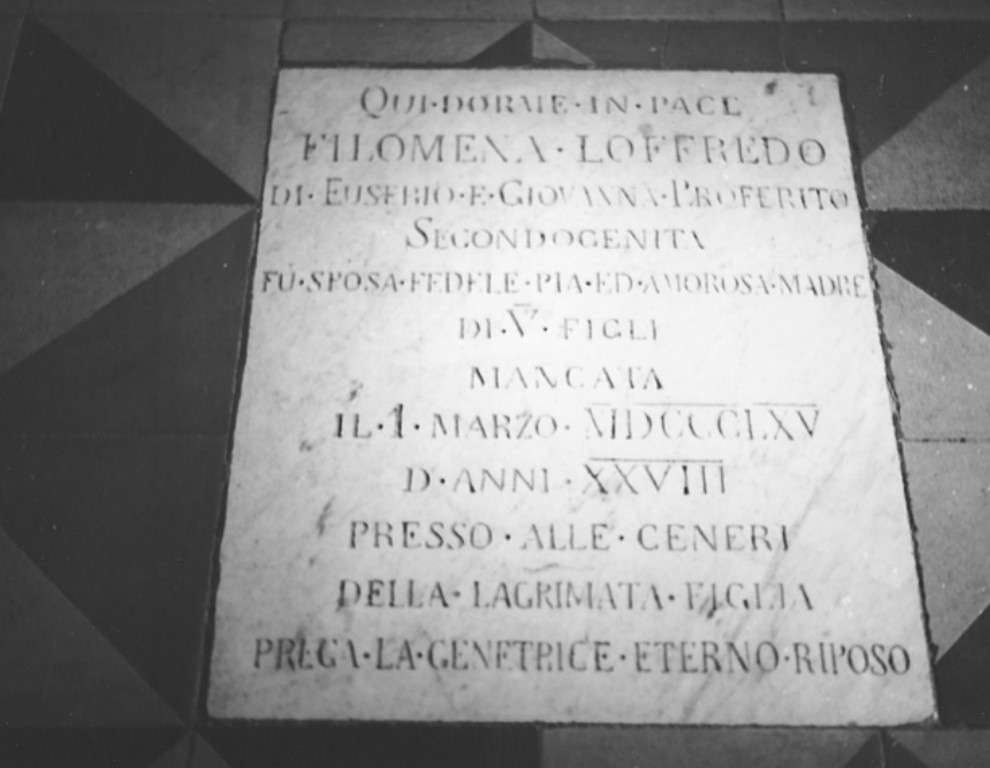 lapide tombale - ambito laziale (sec. XIX)