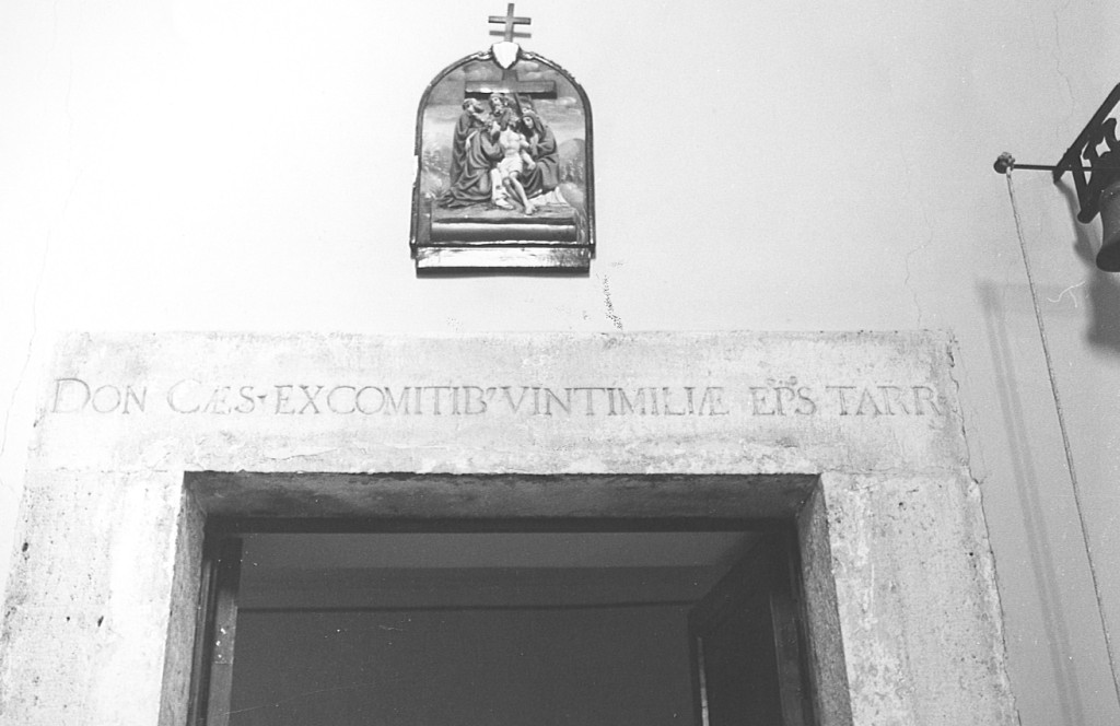 portale - ambito laziale (prima metà sec. XVI)