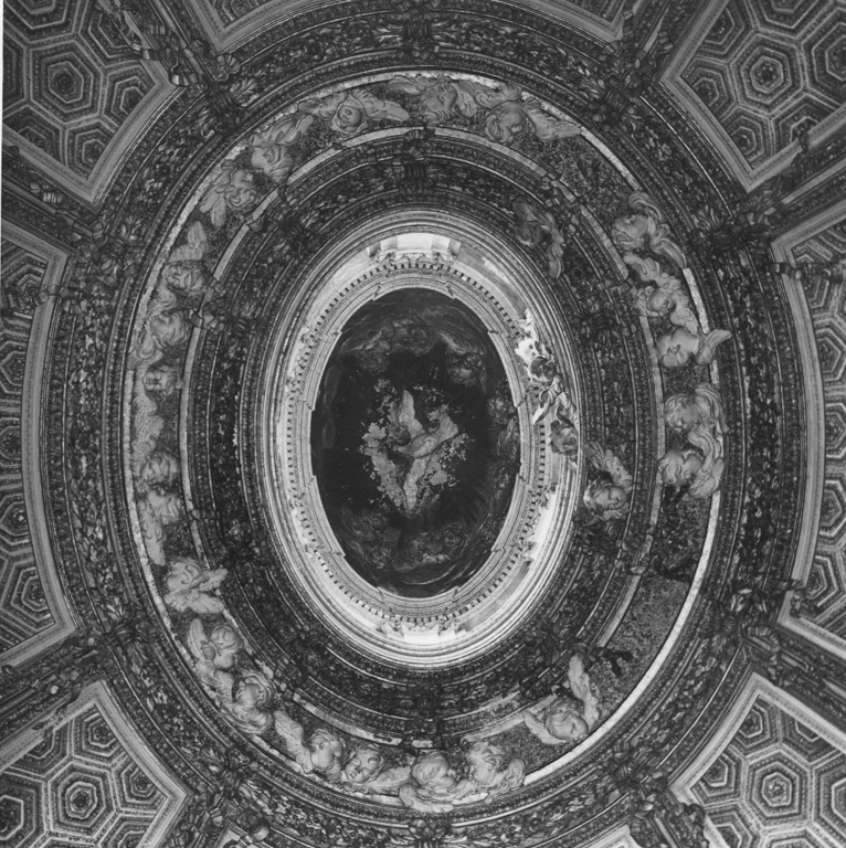 cherubini e colomba (decorazione plastica) di Raggi Antonio, Castelli Stefano, Nuvoloni Antonio (sec. XVII)